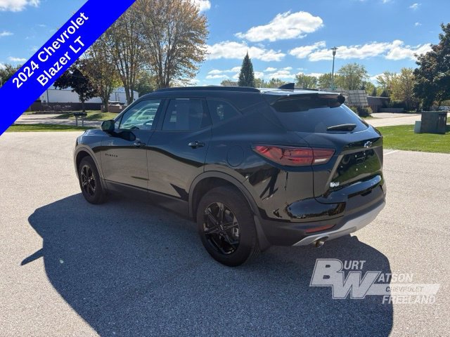 Used 2024 Chevrolet Blazer LT w/ Convenience Package AWD/4WD image 4