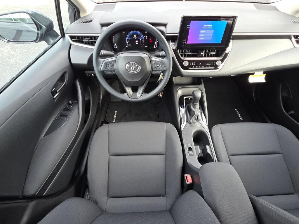 Used 2026 Toyota Corolla LE FWD image 6