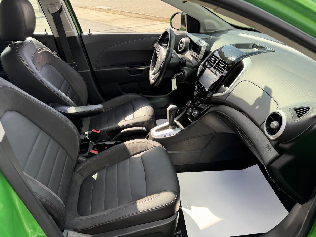 Used 2015 Chevrolet Sonic RS FWD image 17