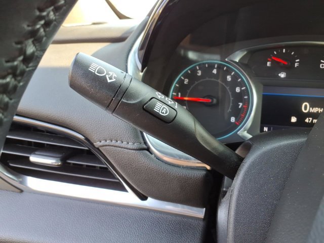 Used 2022 Chevrolet Traverse LT FWD image 22