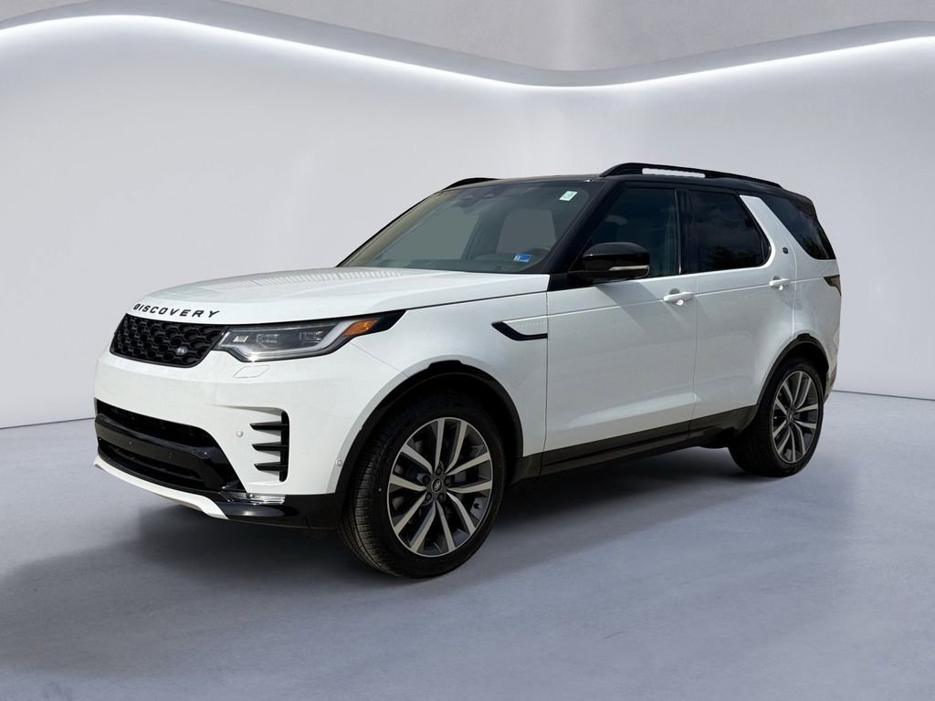 New 2026 Land Rover Discovery Dynamic SE image 1