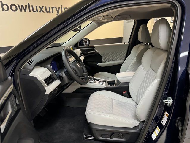 Used 2024 Mitsubishi Outlander 4WD Plug-In Hybrid image 9