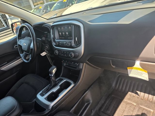 Used 2022 Chevrolet Colorado LT w/ Fleet Safety Package RWD image 13