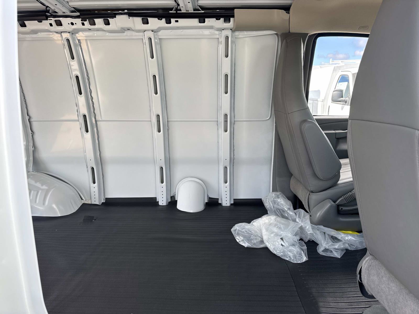 New 2025 Chevrolet Express 2500 w/ Driver Convenience Package RWD image 13