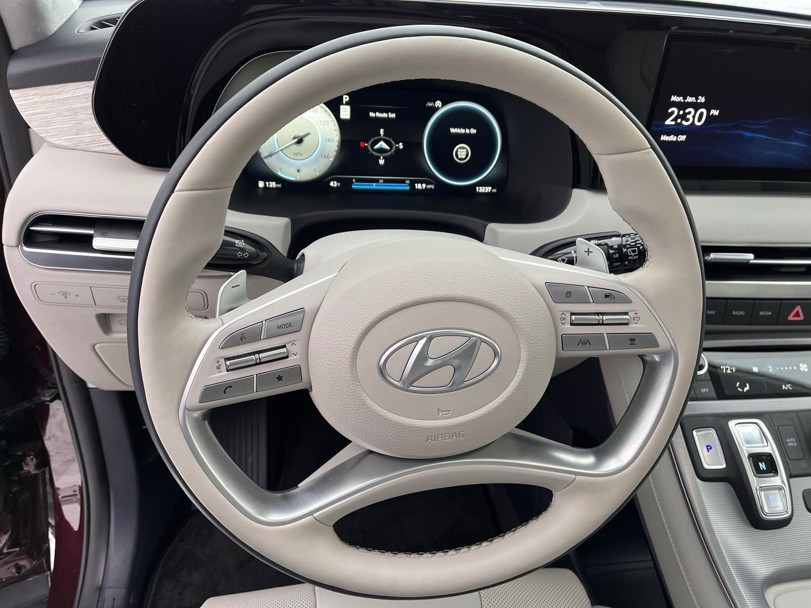 Used 2023 Hyundai Palisade Calligraphy image 33