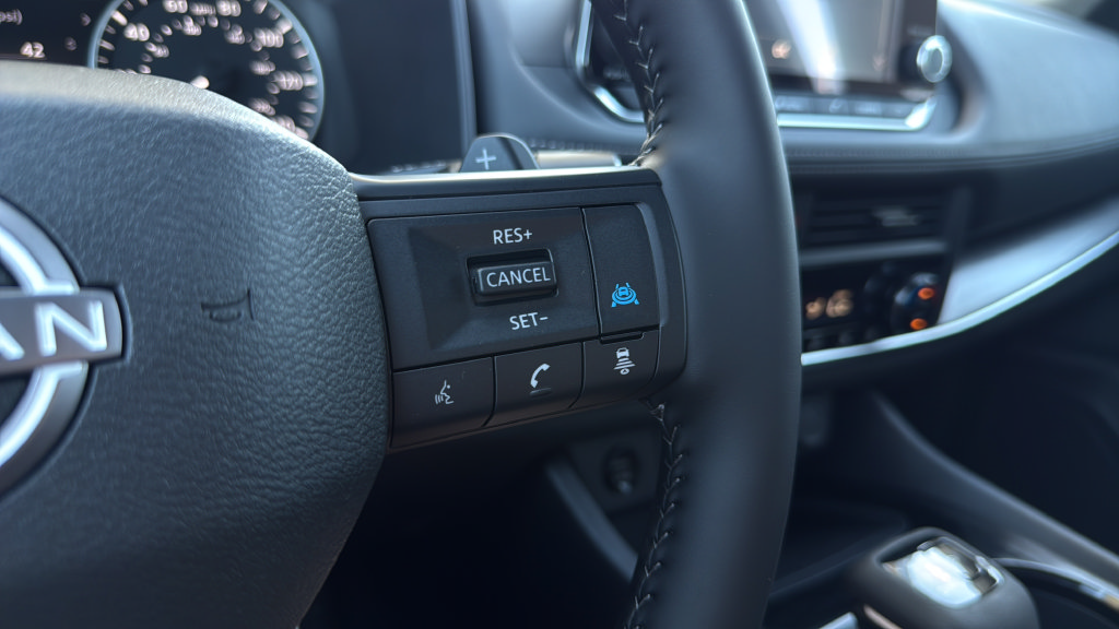 New 2026 Nissan Rogue SV AWD/4WD image 27
