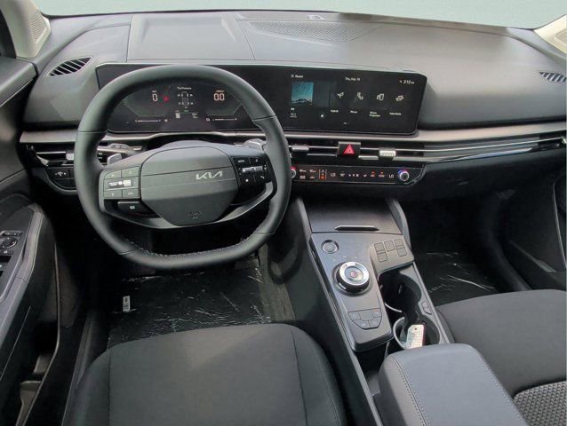 New 2026 Kia Sportage LX image 15