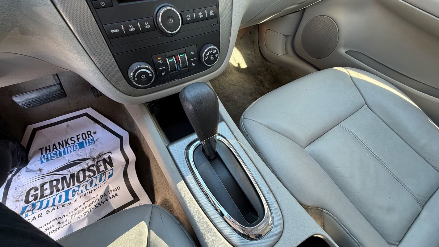 Used 2008 Chevrolet Impala SS w/ Convenience Package image 13