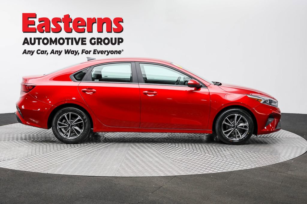 Used 2024 Kia Forte LXS image 4