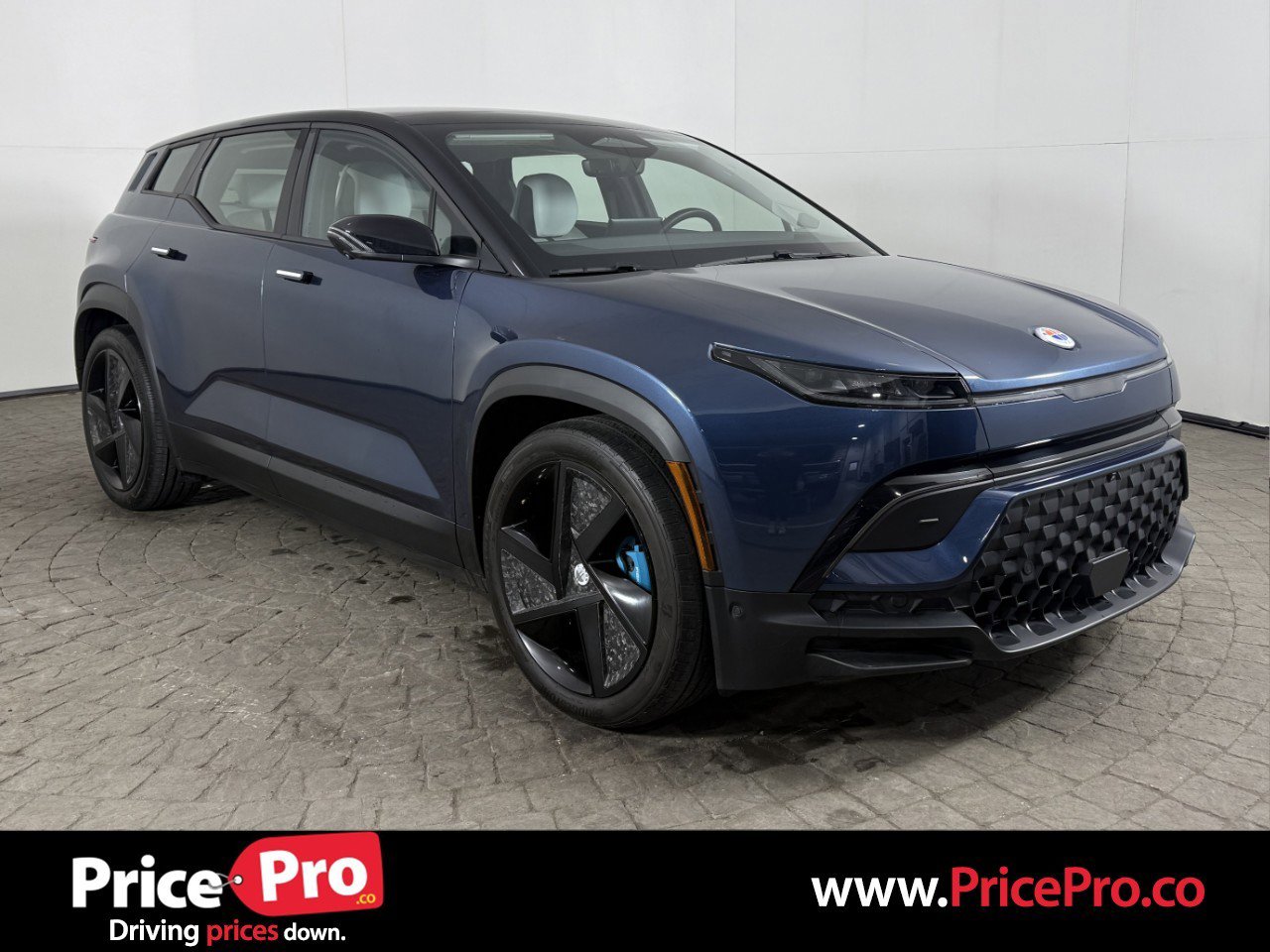 Used 2023 Fisker Ocean Extreme AWD/4WD image 1