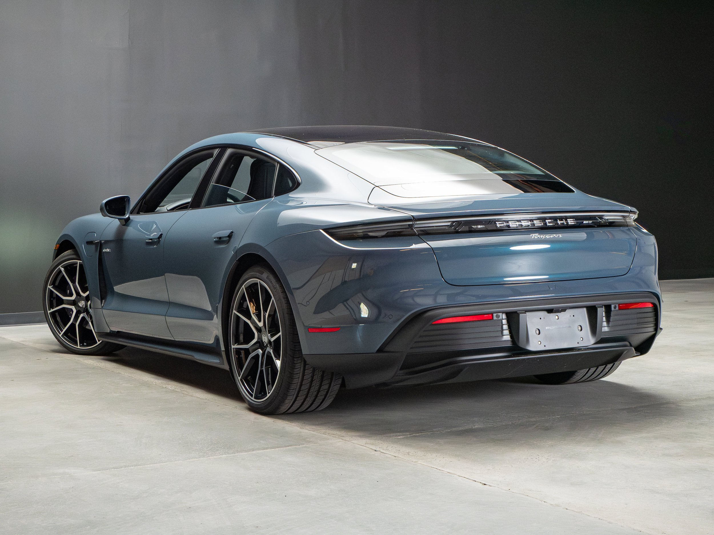 New 2026 Porsche Taycan RWD image 3