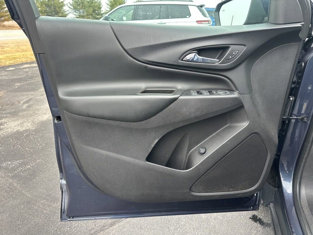 Used 2018 Chevrolet Equinox LT w/ Sun & Infotainment Package image 19