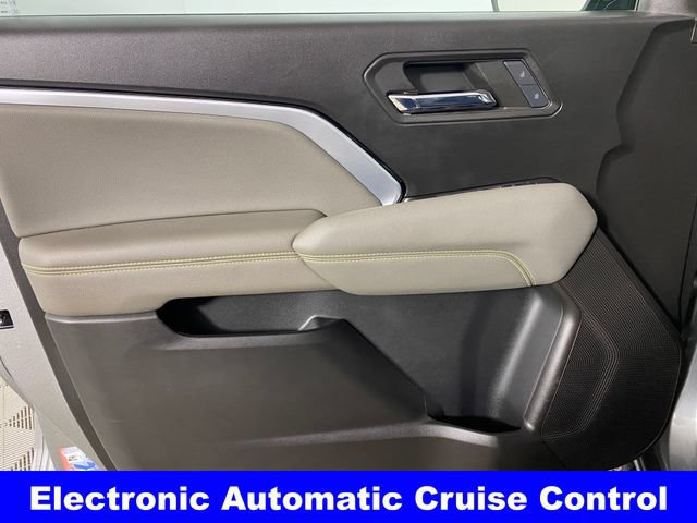 Certified 2024 Chevrolet Colorado ZR2 w/ Technology Package AWD/4WD image 13