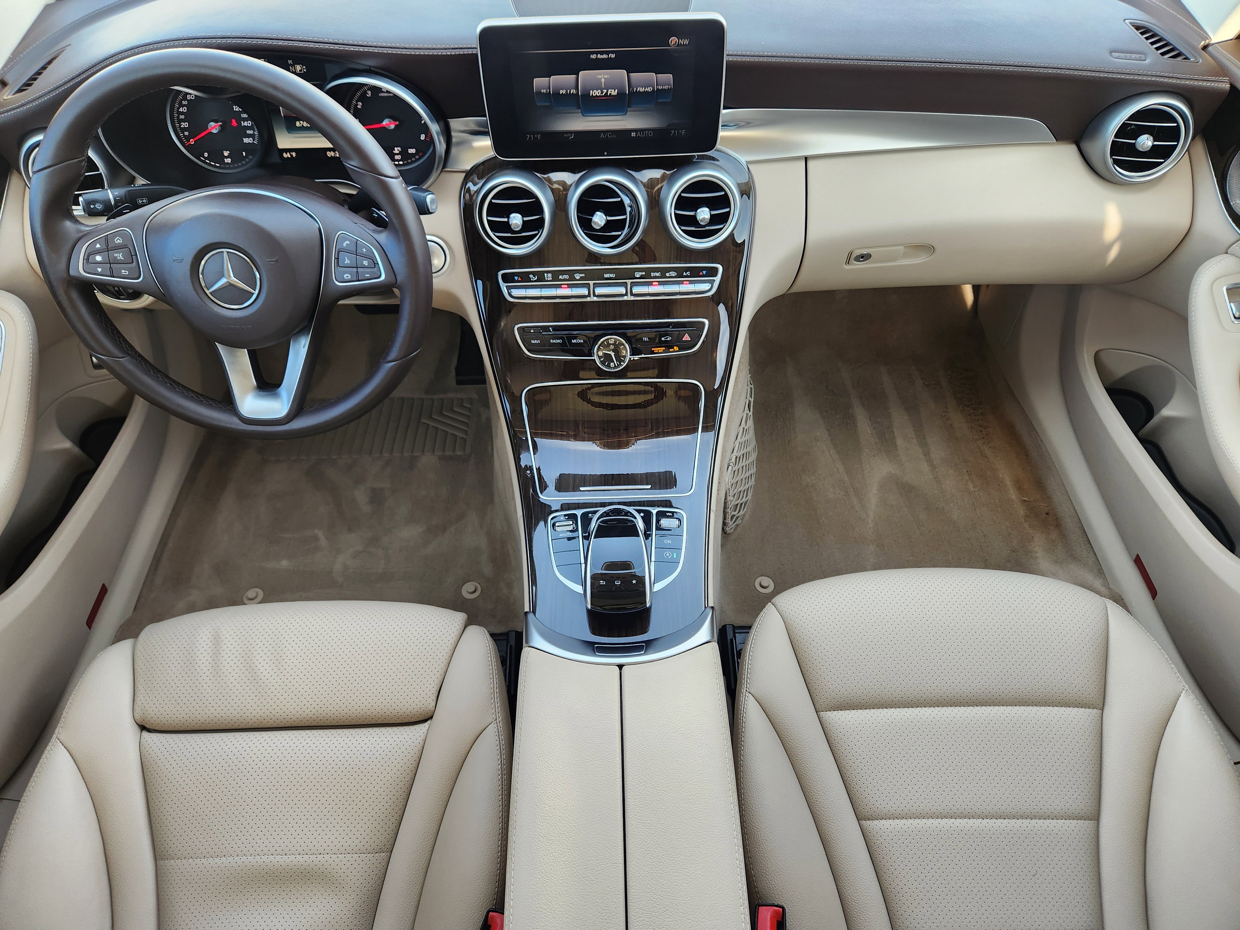 Used 2015 Mercedes-Benz C 300 4MATIC Sedan image 26