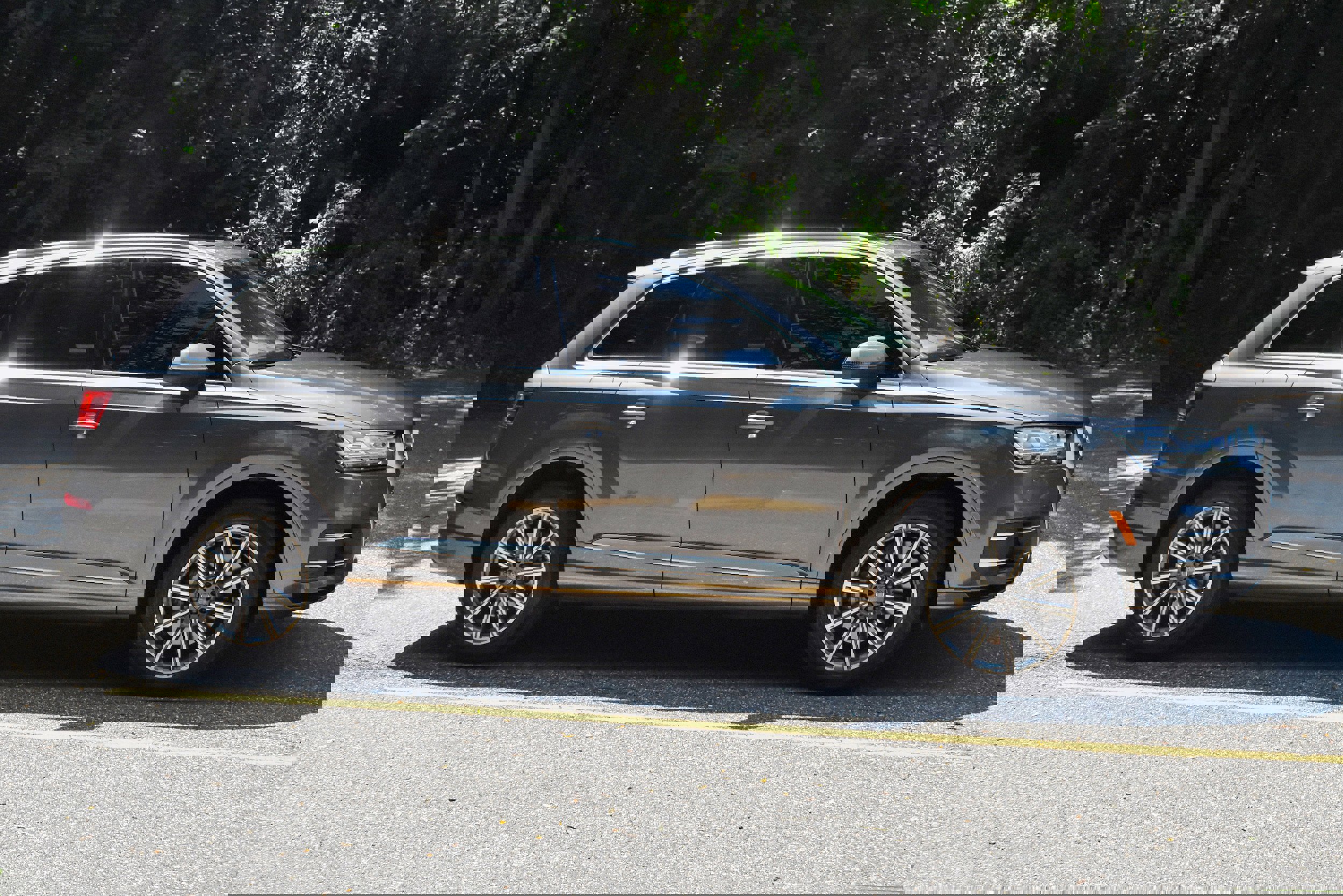 Used 2019 Audi Q7 3.0T Premium Plus w/ Premium Plus Package image 11