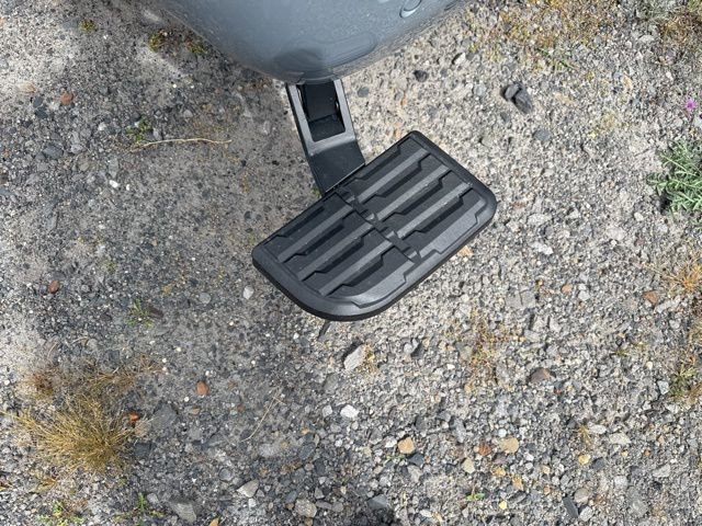 New 2026 Nissan Frontier SV w/ All-Weather Content Package image 9