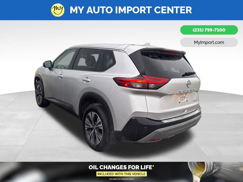 Used 2023 Nissan Rogue SV image 4