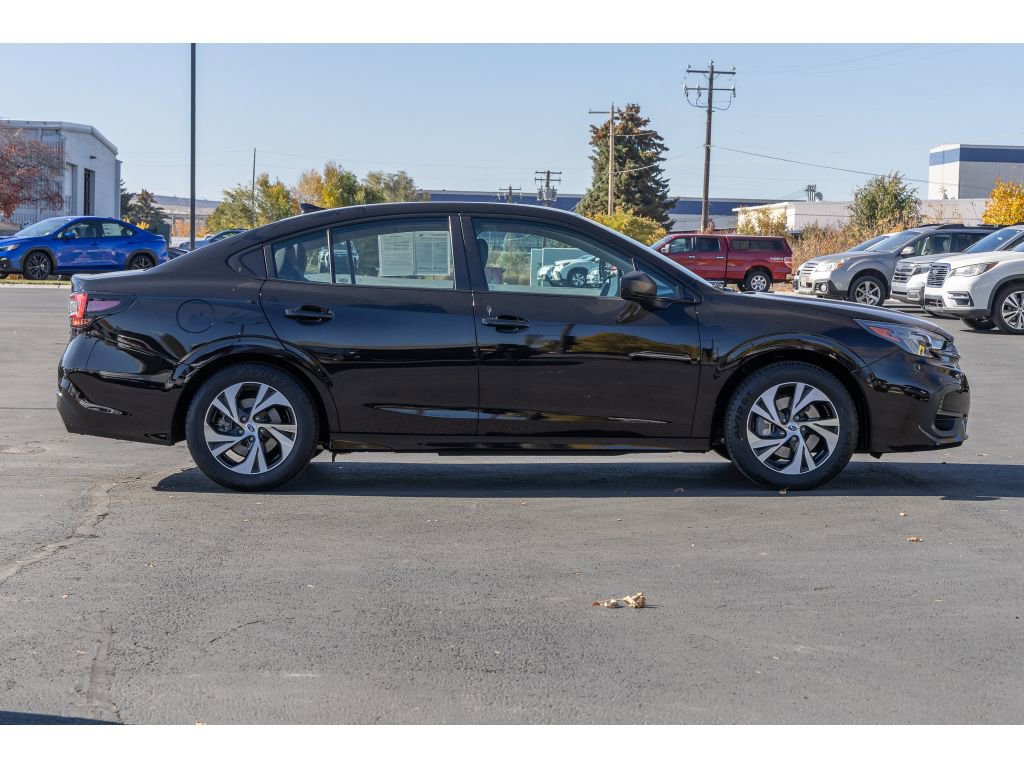 Certified 2025 Subaru Legacy image 2