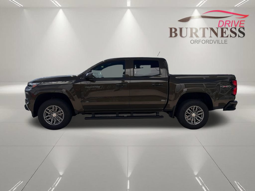 Certified 2023 Chevrolet Colorado LT w/ LT Convenience Package III AWD/4WD image 5