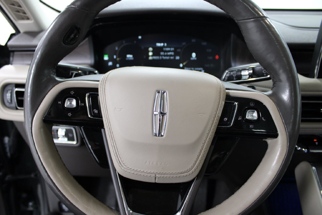 Used 2023 Lincoln Aviator Reserve w/ Equipment Group 201A AWD/4WD image 41