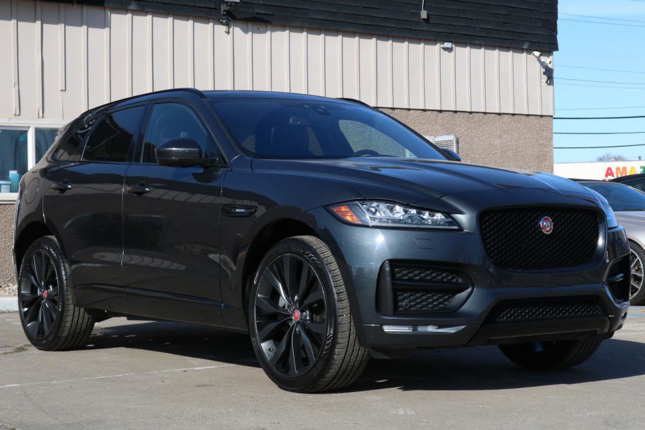 Used 2018 Jaguar F-PACE R-Sport AWD/4WD image 5