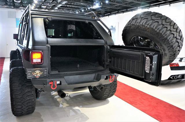 Used 2018 Jeep Wrangler Unlimited Sport S image 8