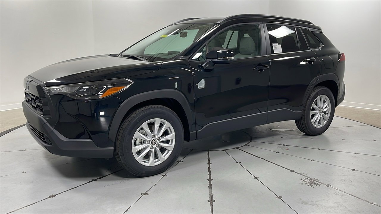New 2026 Toyota Corolla Cross LE