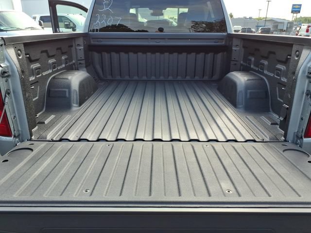 New 2026 Chevrolet Silverado 1500 Custom w/ Turbomax Blackout Package AWD/4WD image 10