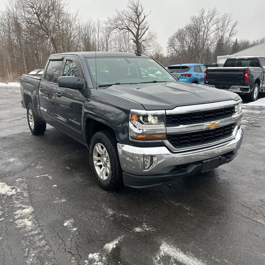 Used 2018 Chevrolet Silverado 1500 LT w/ All Star Edition image 7
