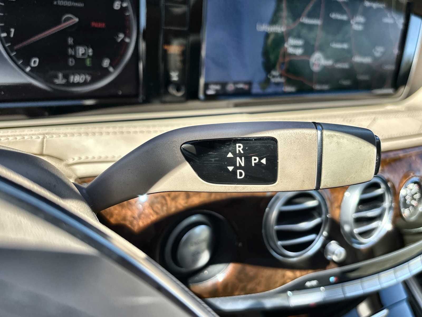 Used 2016 Mercedes-Benz Maybach S 600 image 23