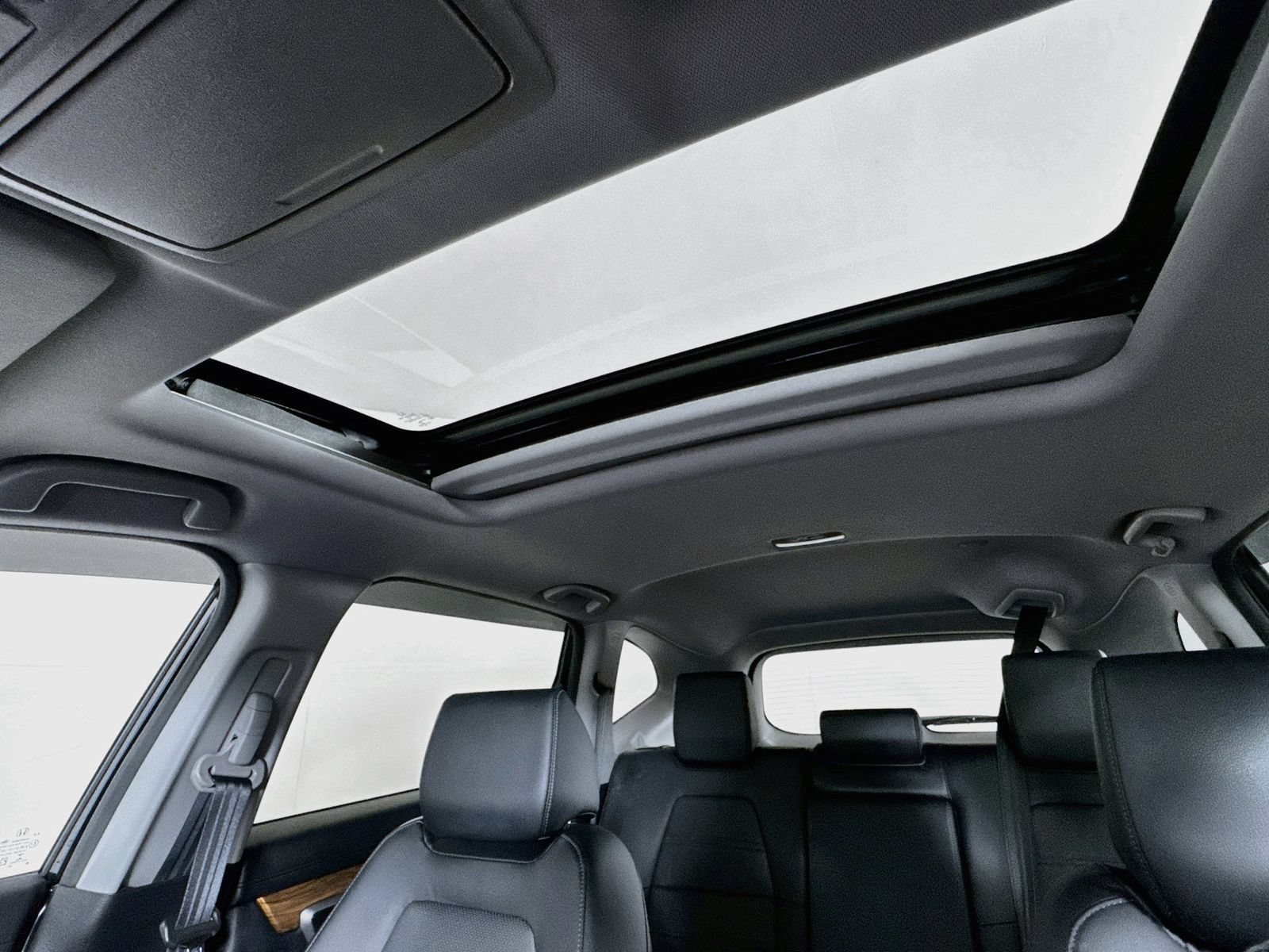 Used 2021 Honda CR-V Touring image 22