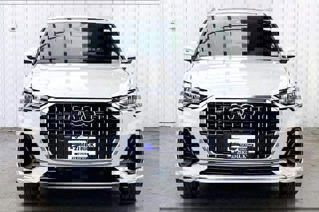 Used 2020 Audi Q3 2.0T Prestige AWD/4WD image 3