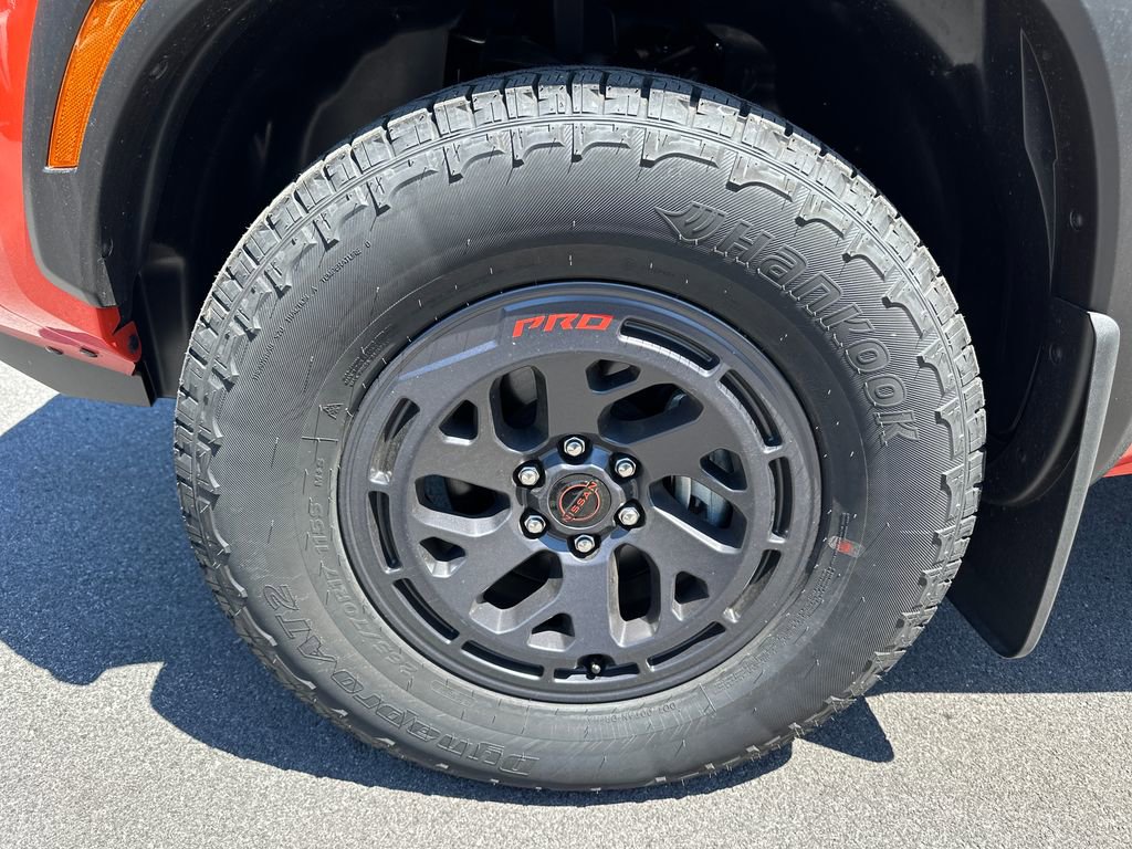 New 2025 Nissan Frontier PRO-4X w/ Interior Protection Package AWD/4WD image 10