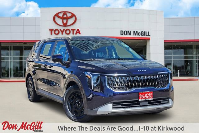 Used 2025 Kia Carnival