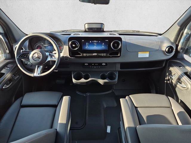 New 2026 Mercedes-Benz Sprinter 2500 image 14