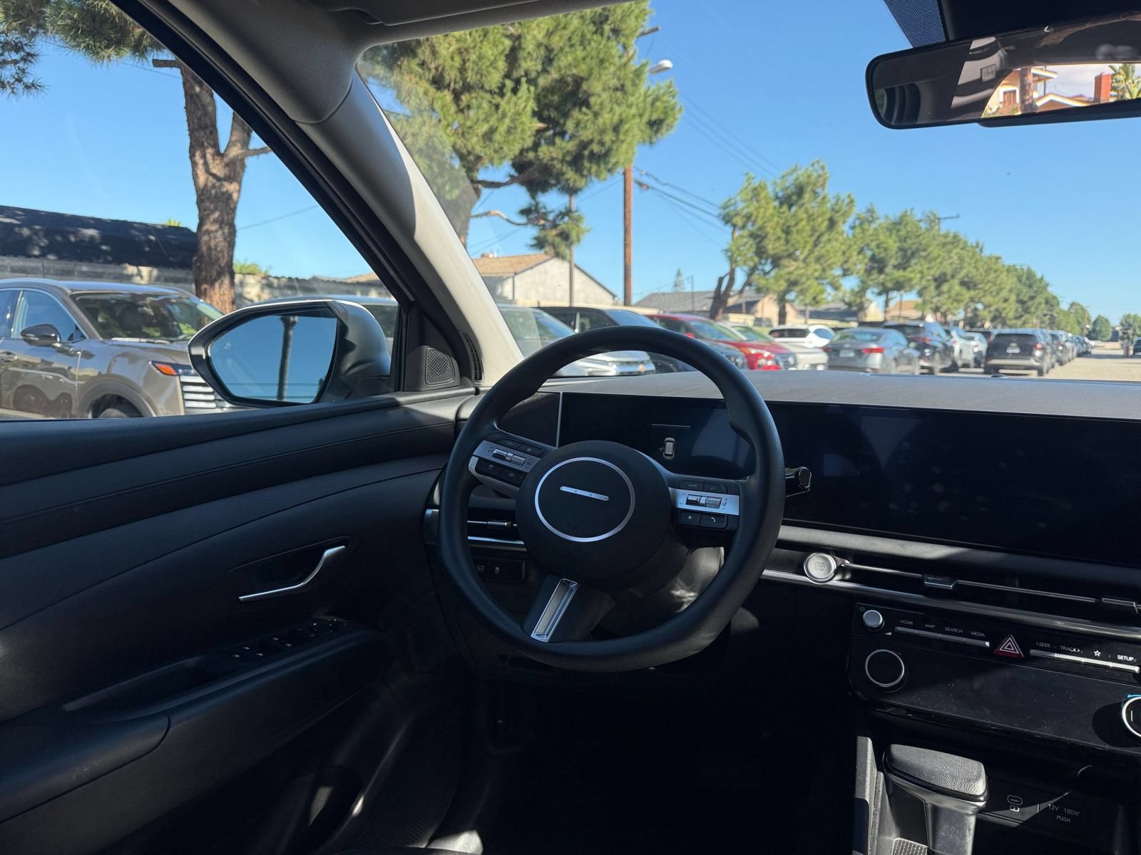 Used 2026 Hyundai Tucson SEL FWD image 33