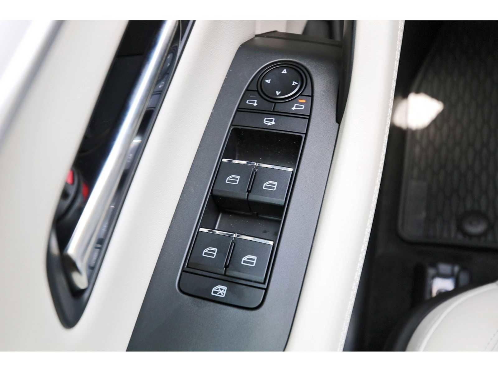 Used 2025 MAZDA CX-90 3.3 Turbo w/ Premium Plus Pkg image 21