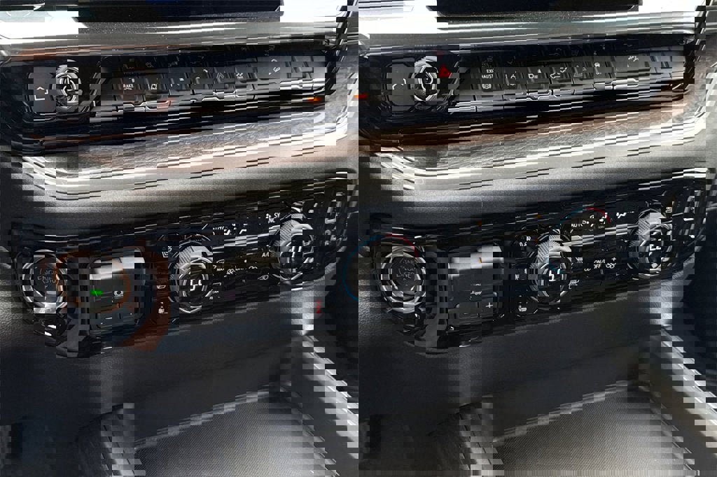 New 2025 Chevrolet Silverado 2500 LTZ w/ Trail Boss Package image 20