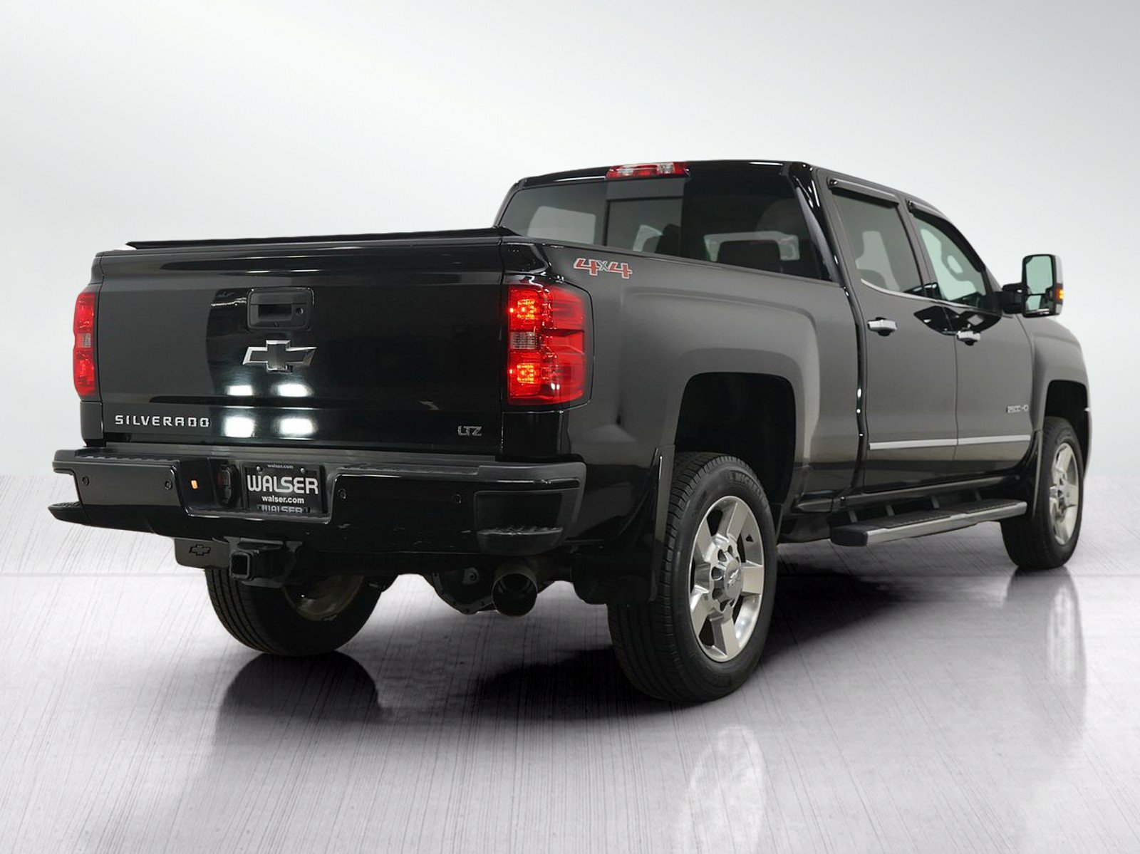 Used 2016 Chevrolet Silverado 2500 LTZ w/ Duramax Plus Package AWD/4WD image 5
