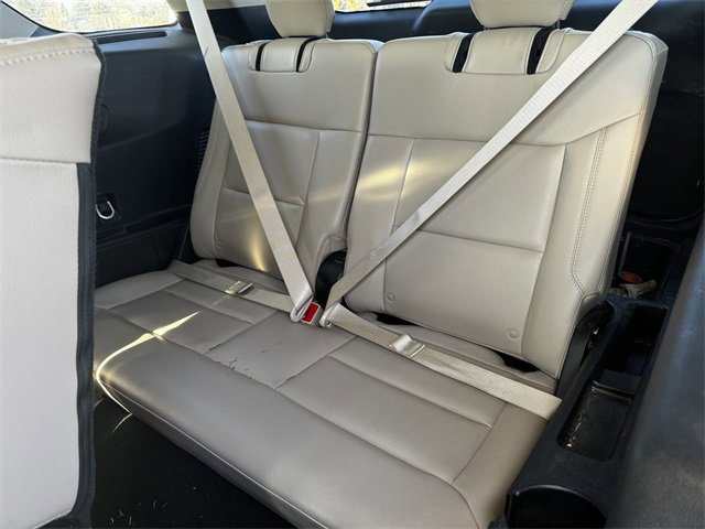 Used 2024 Ford Explorer Limited image 23