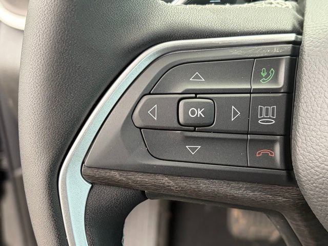 New 2026 Jeep Grand Cherokee Limited w/ Limited Altitude Package AWD/4WD image 17