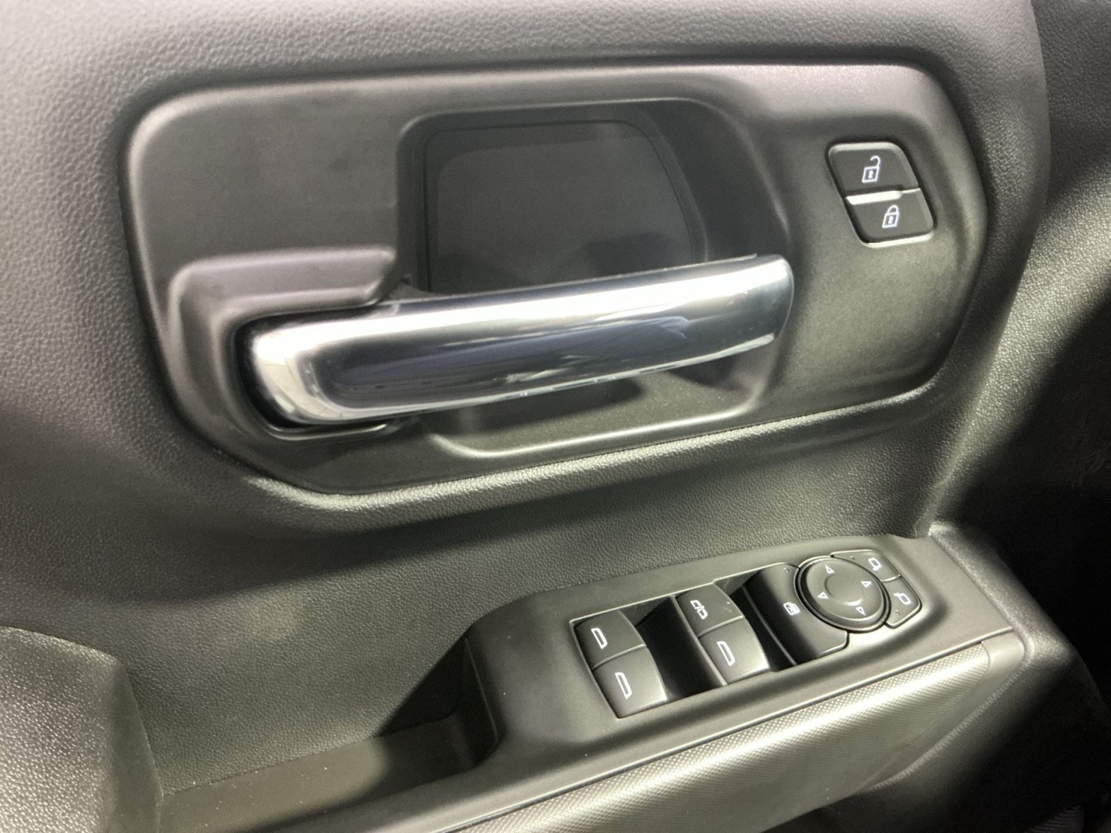 New 2026 Chevrolet Silverado 1500 Custom Trail Boss AWD/4WD image 16