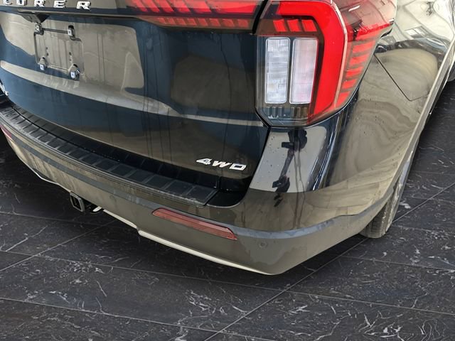 New 2026 Ford Explorer Active w/ Active Comfort Package AWD/4WD image 32