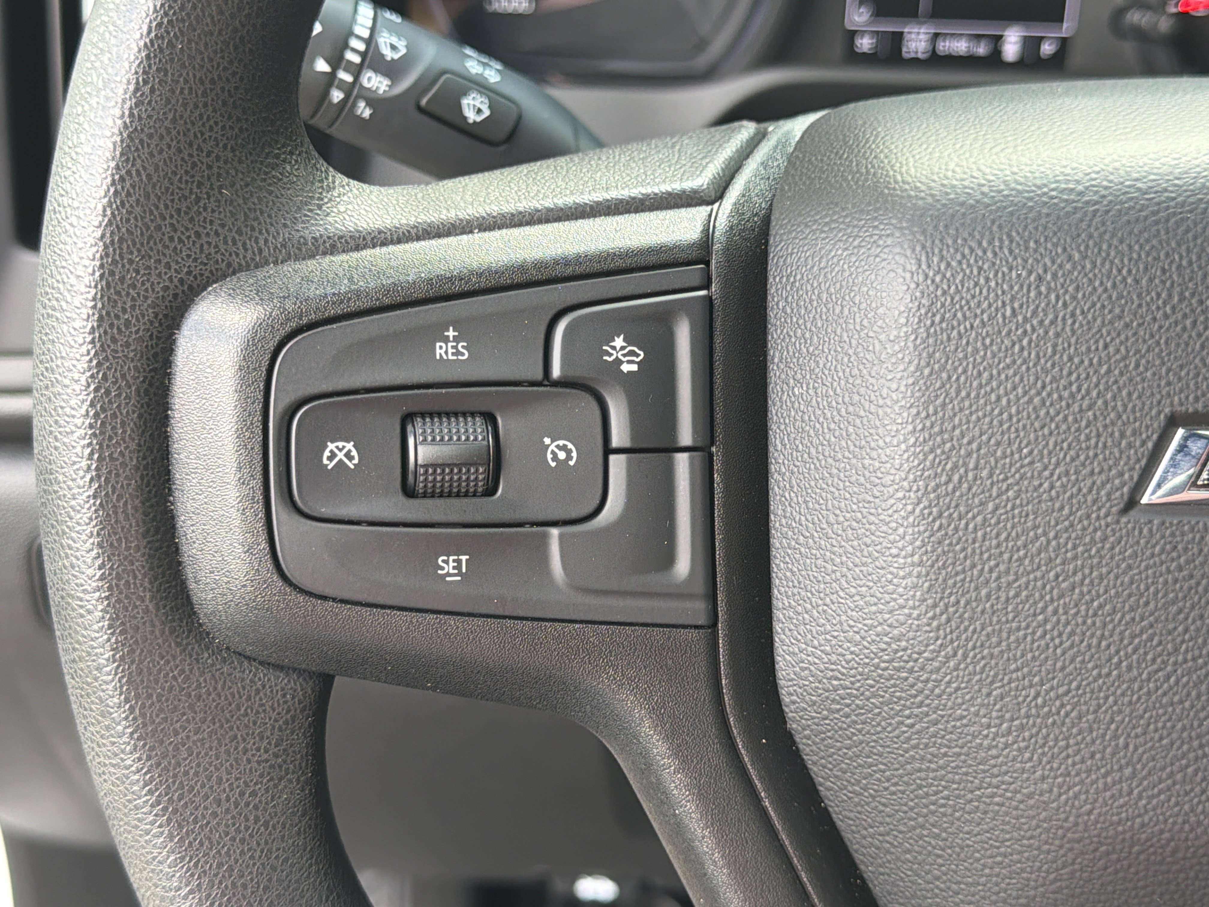 Used 2026 Chevrolet Silverado 2500 Custom w/ Custom Value Package AWD/4WD image 24