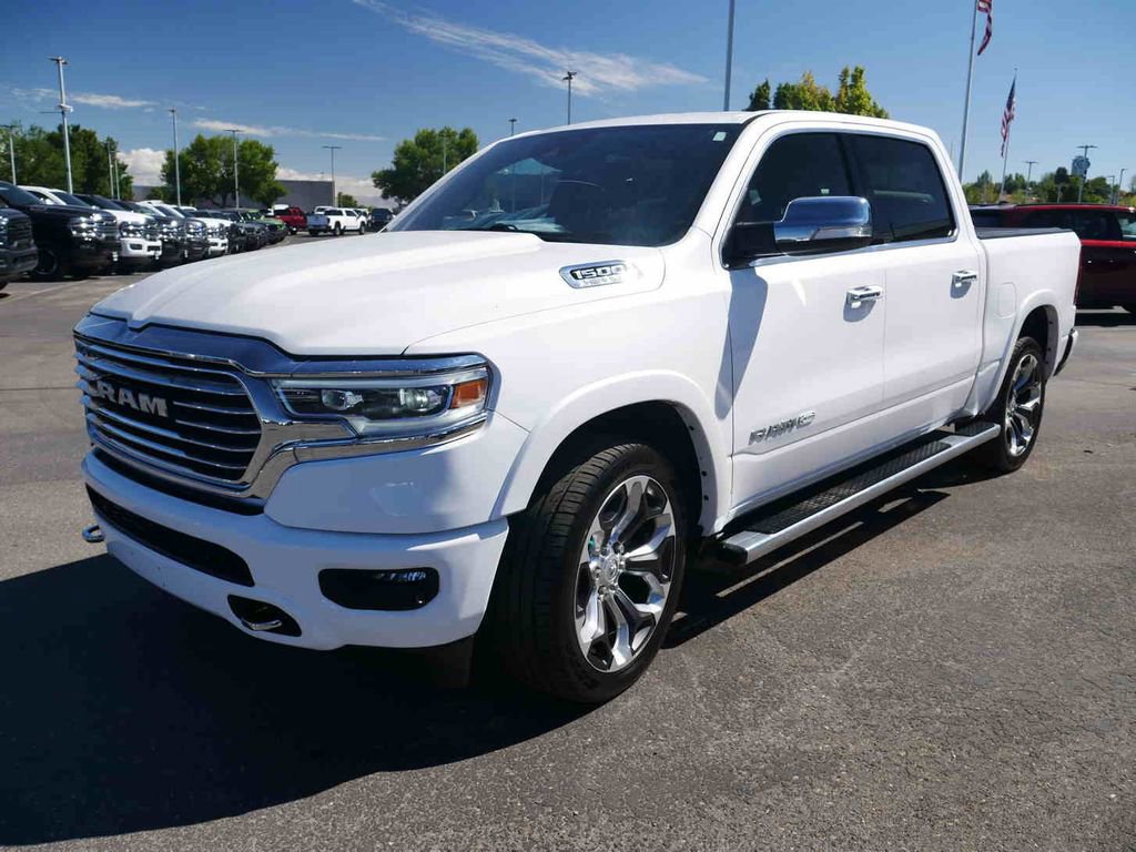 Used 2022 RAM 1500 Limited w/ Body-Colour Bumper Group image 3