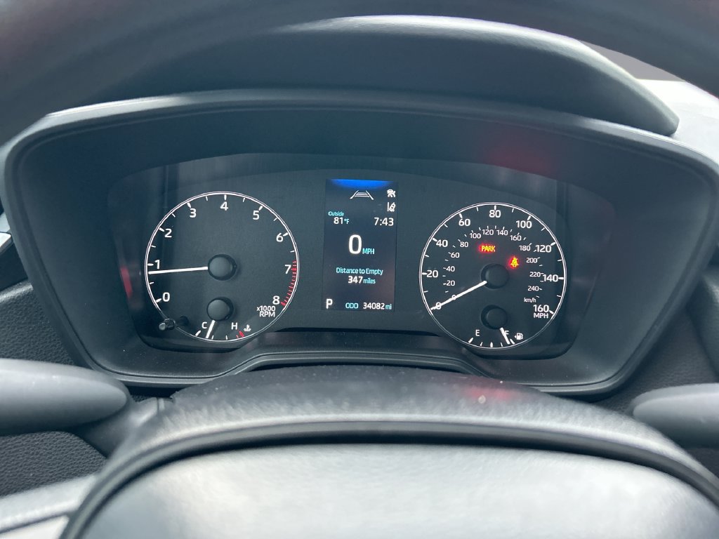 Used 2025 Toyota Corolla LE FWD image 20