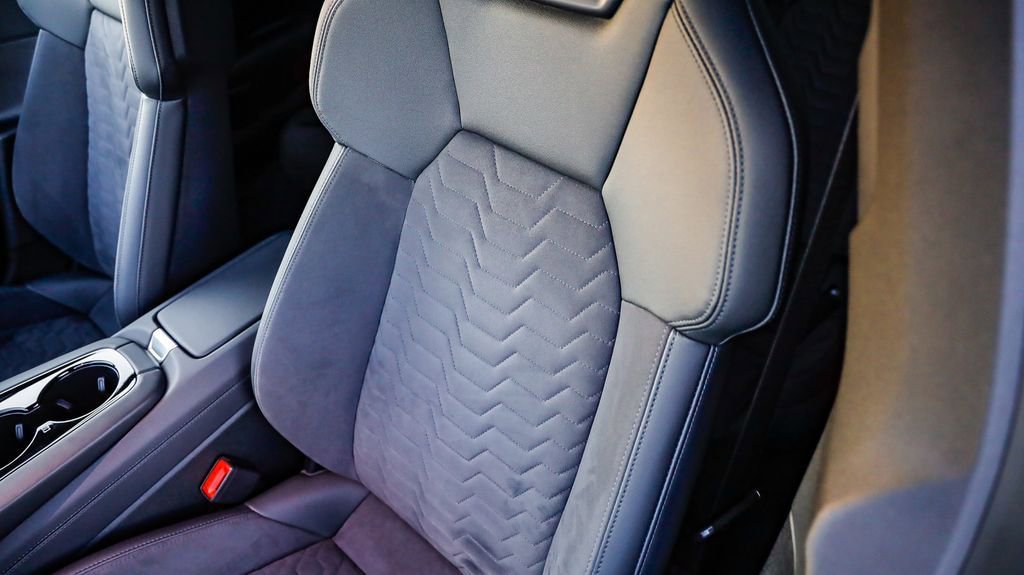 Used 2023 Audi e-tron GT Premium Plus w/ Performance Package AWD/4WD image 30