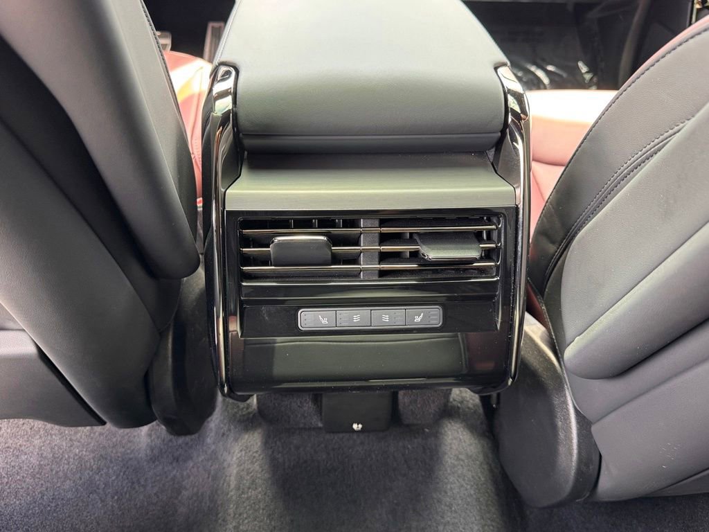 Used 2024 Land Rover Range Rover Sport Dynamic SE AWD/4WD image 29