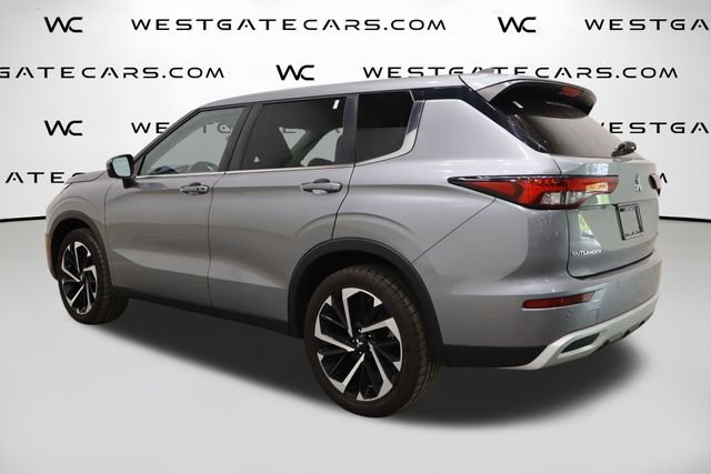 Used 2022 Mitsubishi Outlander SE AWD/4WD image 5