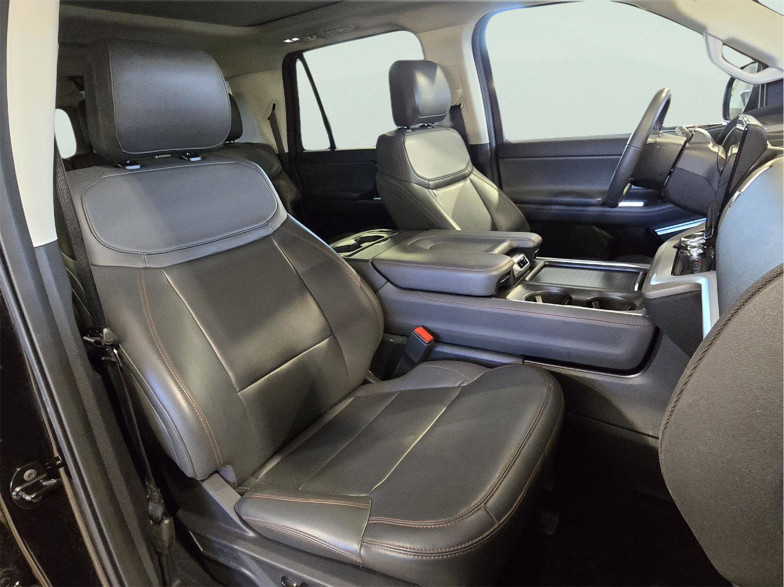 Used 2025 Ford Expedition Max Active image 56